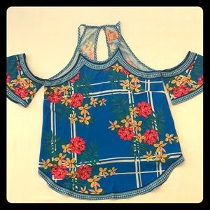 Super cute Flying Tomato tank top!